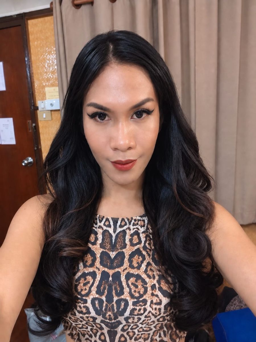 Selfie with red lips